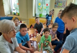  (photo)
