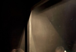  (photo)
