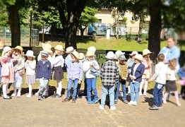  (photo)
