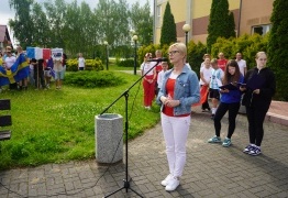  (photo)