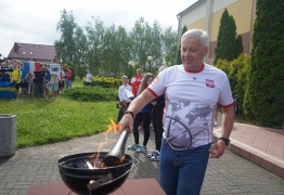  (photo)