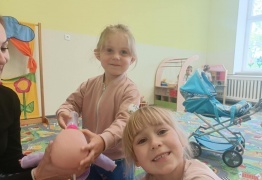  (photo)