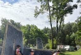  (photo)