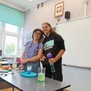 Lekcje chemii mogą być ciekawe