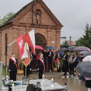 Uroczystość na cmentarzu parafialnym